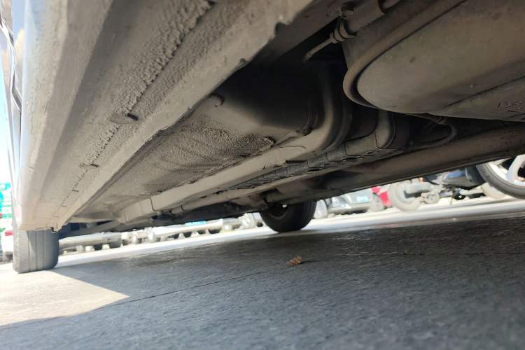 Used Hyundai Verna (older generation) 2014 1.4L Automatic Smart GLS Chassis Rear Left