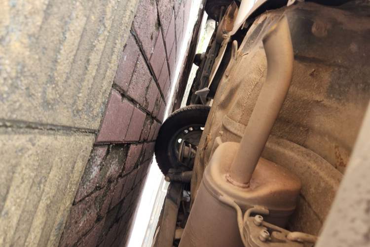 Used Hyundai Verna (older generation) 2014 1.4L Manual Smart GLS Trim Chassis Rear