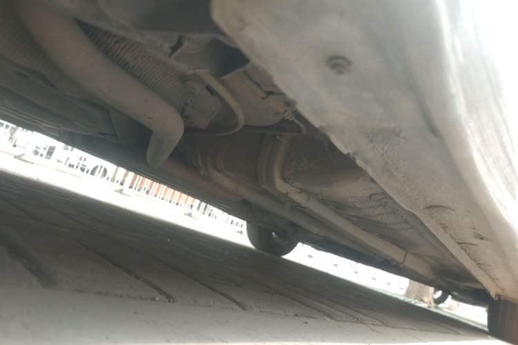 Used Hyundai Verna (older generation) 2014 1.4L Manual Smart GLS Trim Chassis Rear Right