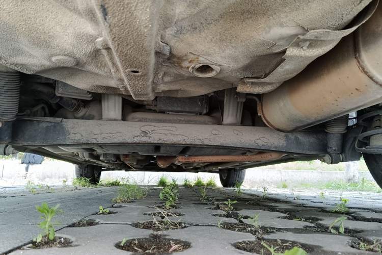 Used Hyundai Verna (older generation) 2014 1.4L Manual Smart GLS Trim Chassis Rear