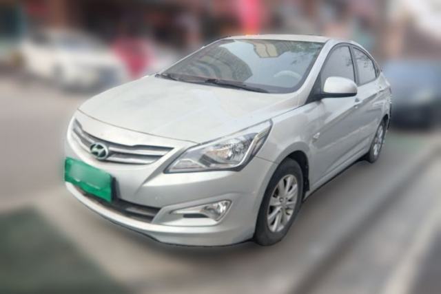Used Hyundai Verna (older generation) 2014 1.4L Manual Smart GLS Trim