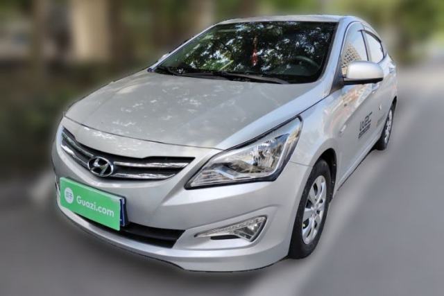 Used Hyundai Verna (older generation) 2014 1.4L Manual Smart GLS Trim