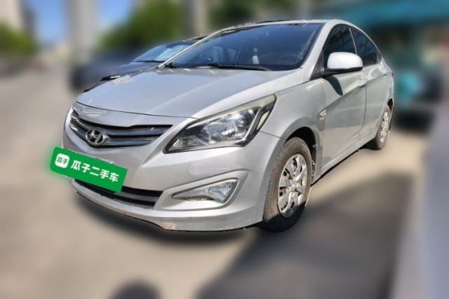 Used Hyundai Verna (older generation) 2014 1.4L Manual Smart GLS Trim