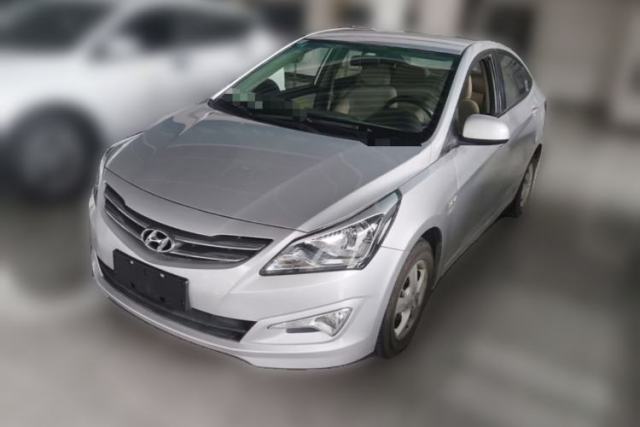 Used Hyundai Verna (older generation) 2014 1.4L Manual Smart GLS Trim