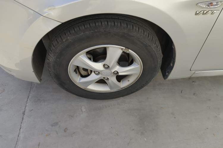 Used Hyundai Verna (older generation) 2014 1.4L Automatic Smart GLS Exterior 7