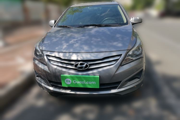 Used Hyundai Verna (older generation) 2014 1.4L Manual Fashion GS Model Front