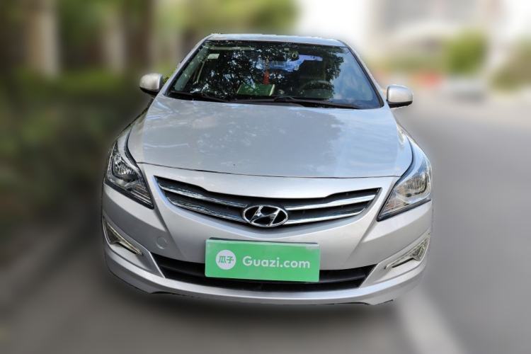 Used Hyundai Verna (older generation) 2014 1.4L Manual Smart GLS Trim Front