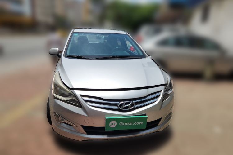 Used Hyundai Verna (older generation) 2014 1.4L Manual Smart GLS Trim Front
