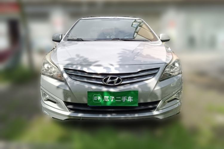 Used Hyundai Verna (older generation) 2014 1.4L Manual Smart GLS Trim Front