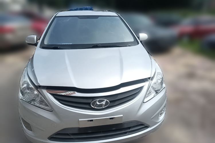 Used Hyundai Verna (older generation) 2014 1.4L Manual Smart GLS Trim Front