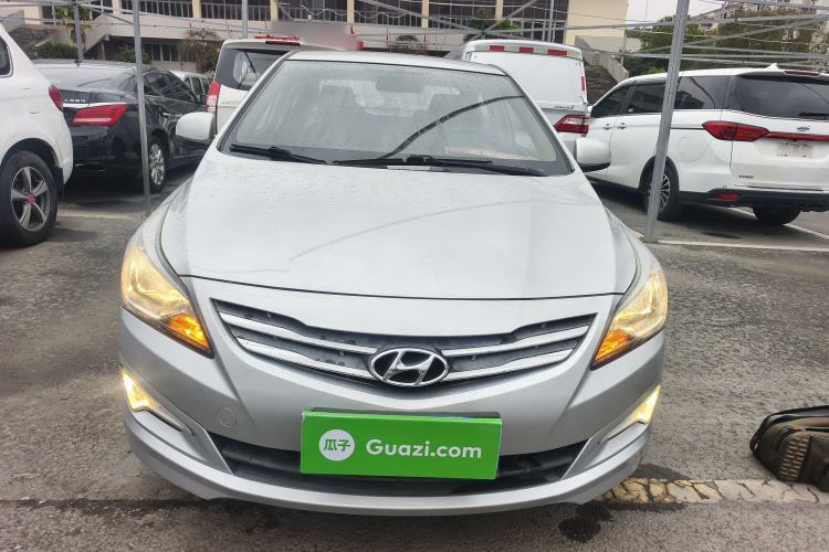 Used Hyundai Verna (older generation) 2014 1.4L Manual Smart GLS Trim Front