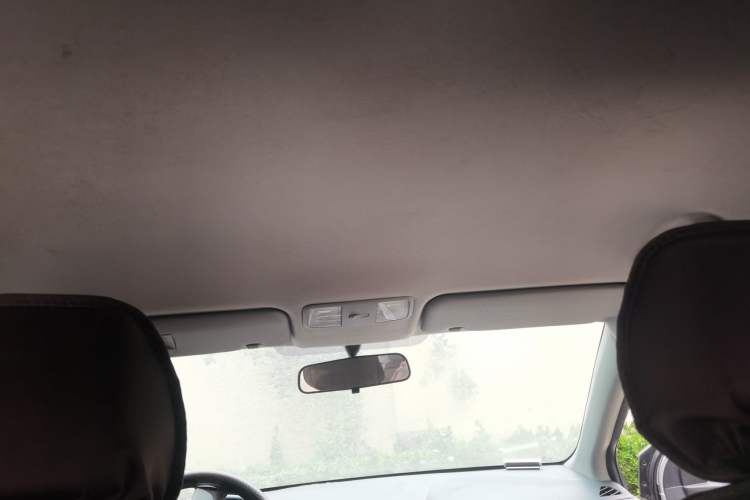 Used Hyundai Verna (older generation) 2014 1.4L Manual Smart GLS Trim Headliner