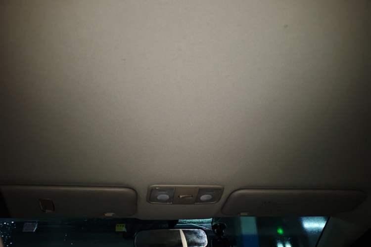 Used Hyundai Verna (older generation) 2014 1.4L Automatic Smart GLS Headliner