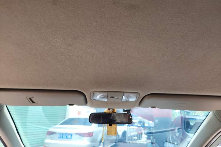 Used Hyundai Verna (older generation) 2014 1.4L Manual Smart GLS Trim Headliner