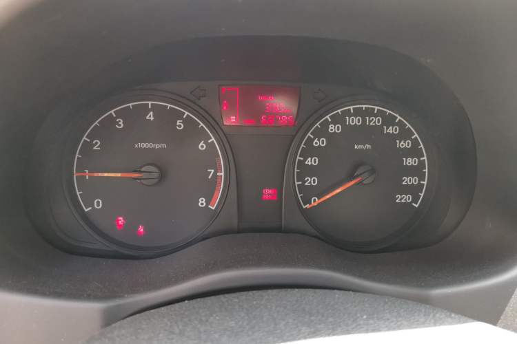 Used Hyundai Verna (older generation) 2014 1.4L Manual Fashion GS Model Instrument Cluster