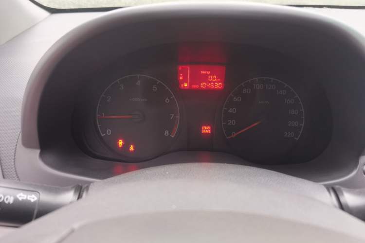 Used Hyundai Verna (older generation) 2014 1.4L Manual Smart GLS Trim Instrument Cluster