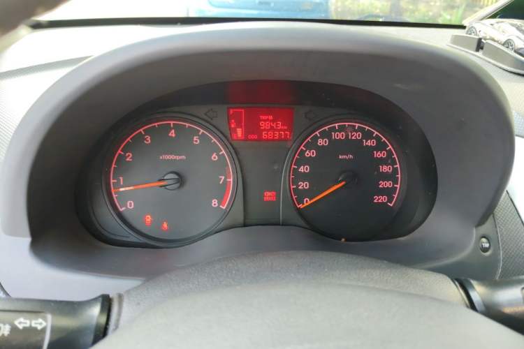 Used Hyundai Verna (older generation) 2014 1.4L Manual Smart GLS Trim Instrument Cluster