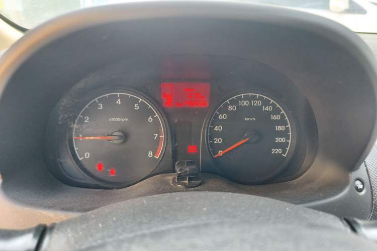 Used Hyundai Verna (older generation) 2014 1.4L Manual Smart GLS Trim Instrument Cluster