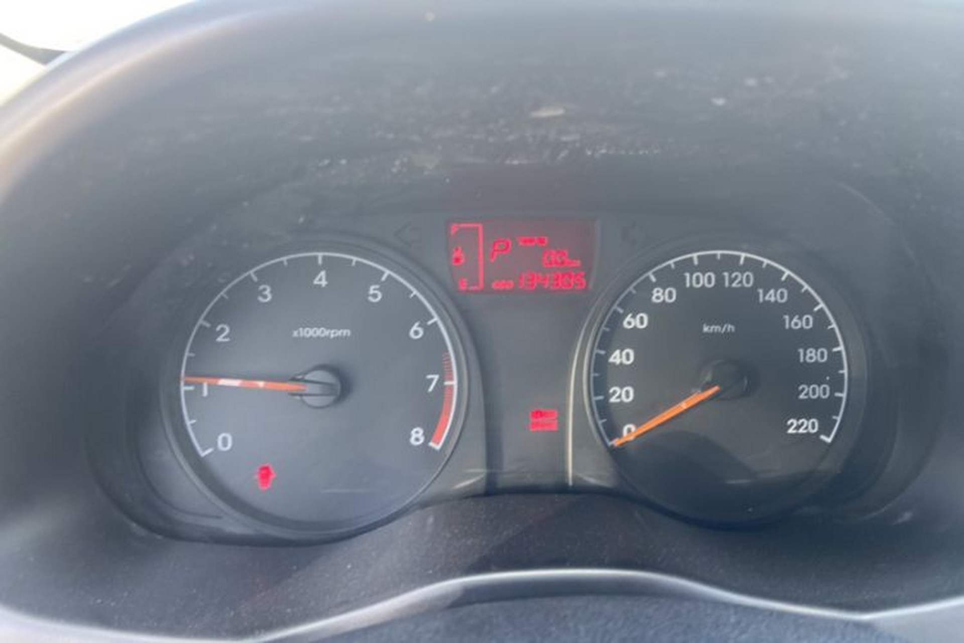 Used Hyundai Verna (older generation) 2014 1.4L Automatic Smart GLS Odometer Close Up