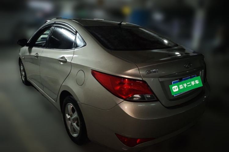 Used Hyundai Verna (older generation) 2014 1.4L Automatic Smart GLS Rear Left 45 Deg