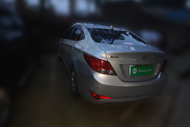 Used Hyundai Verna (older generation) 2014 1.4L Automatic Fashion GS Model Rear Left 45 Deg