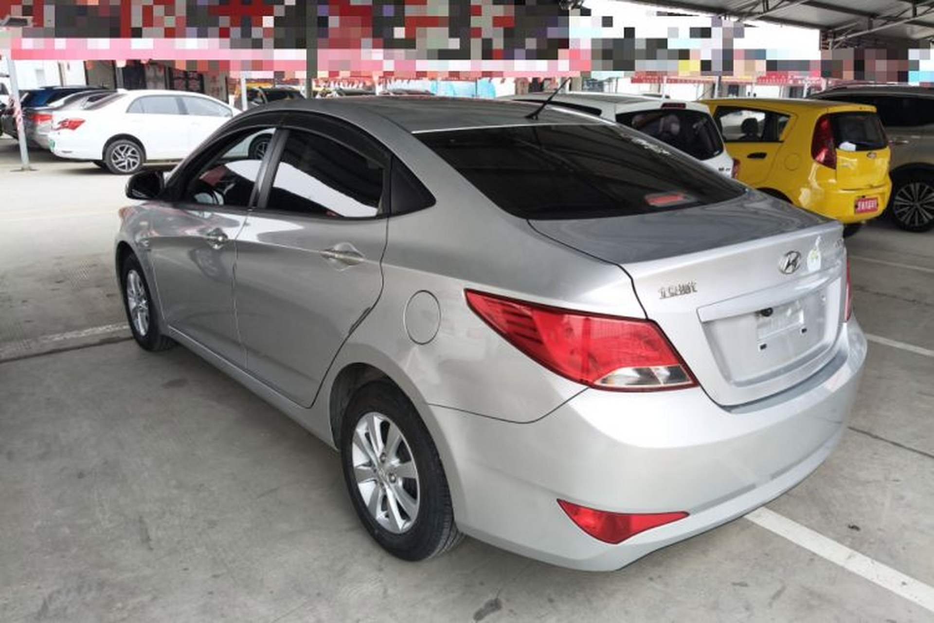 Used Hyundai Verna (older generation) 2014 1.4L Manual Fashion GS Model Rear Left 45 Deg