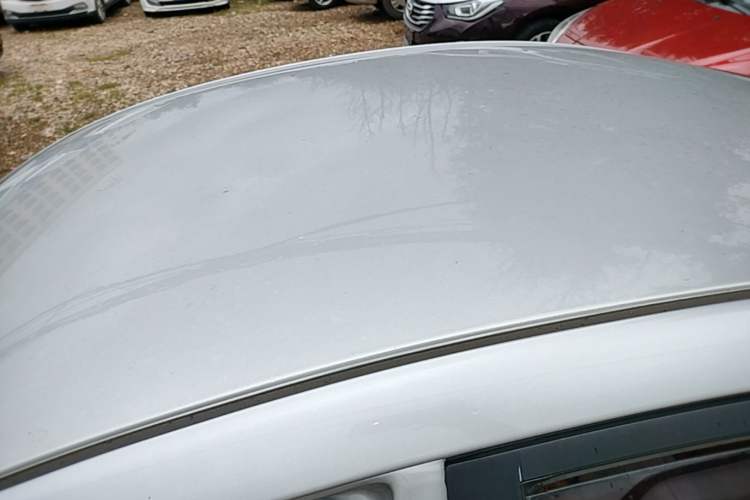 Used Hyundai Verna (older generation) 2014 1.4L Manual Smart GLS Trim Roof