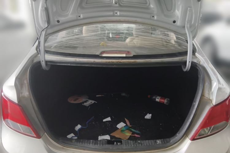 Used Hyundai Verna (older generation) 2014 1.4L Manual Smart GLS Trim Trunk