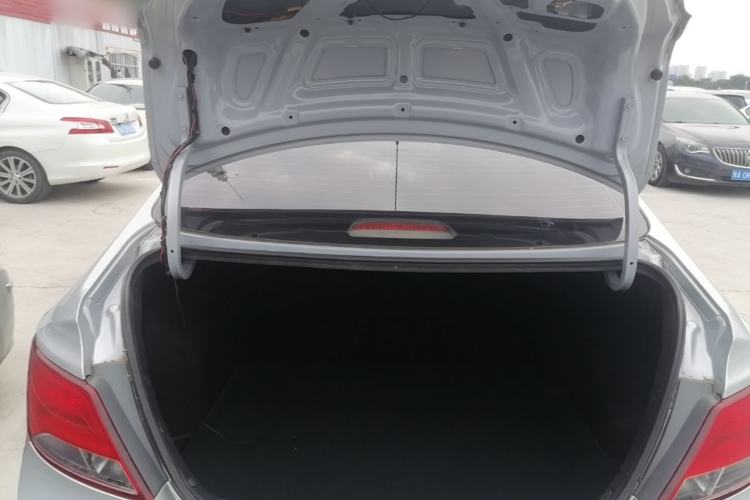 Used Hyundai Verna (older generation) 2014 1.4L Automatic Smart GLS Trunk