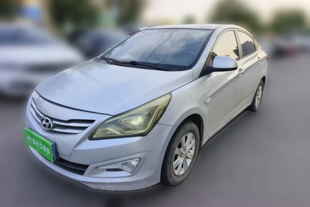 Used Hyundai Verna (older generation) 2014 1.4L Manual Smart GLS Trim