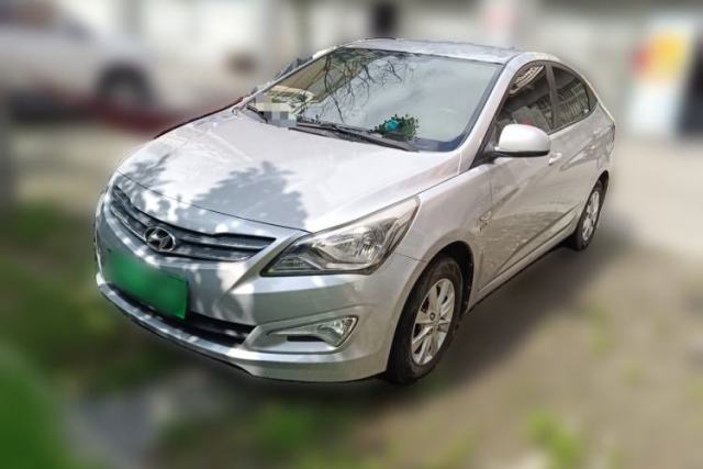 Used Hyundai Verna (older generation) 2014 1.4L Manual Smart GLS Trim