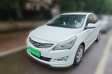 Used Hyundai Verna (older generation) 2014 1.4L Manual Smart GLS Trim
