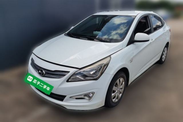 Used Hyundai Verna (older generation) 2014 1.4L Manual Smart GLS Trim