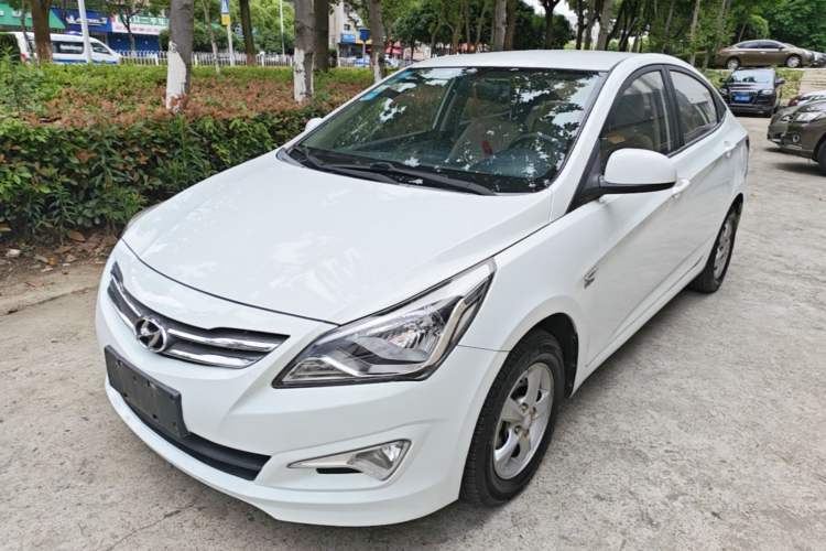Used Hyundai Verna (older generation) 2014 1.4L Manual Smart GLS Trim Guazi used car, China used car export, Used car for sale, Used cars, Cheapest cars for sale