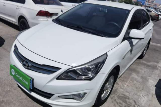 Used Hyundai Verna (older generation) 2014 1.4L Manual Smart GLS Trim