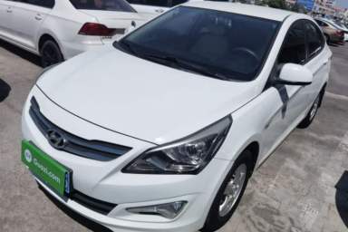 Used Hyundai Verna (older generation) 2014 1.4L Manual Smart GLS Trim