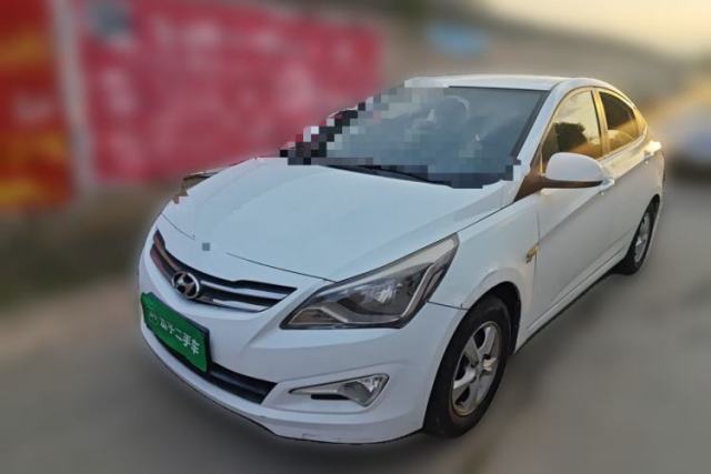 Used Hyundai Verna (older generation) 2014 1.4L Manual Smart GLS Trim