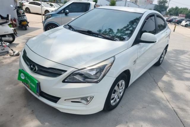 Used Hyundai Verna (older generation) 2014 1.4L Manual Smart GLS Trim