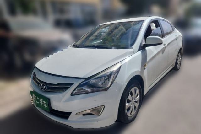 Used Hyundai Verna (older generation) 2014 1.4L Manual Smart GLS Trim