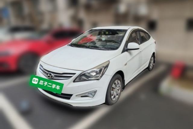 Used Hyundai Verna (older generation) 2014 1.4L Manual Smart GLS Trim
