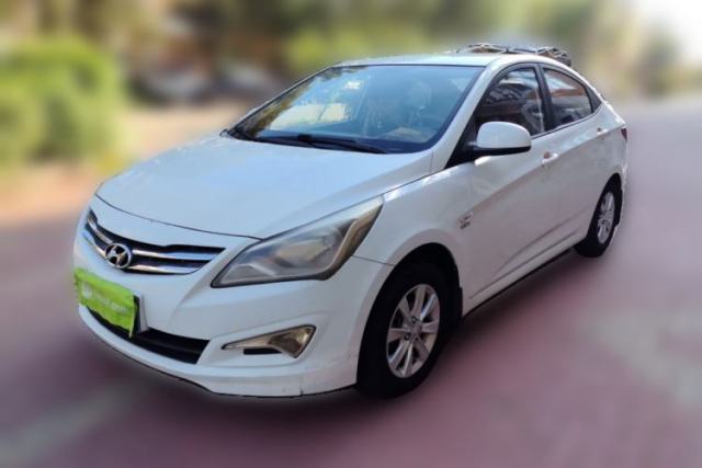Used Hyundai Verna (older generation) 2014 1.4L Manual Smart GLS Trim