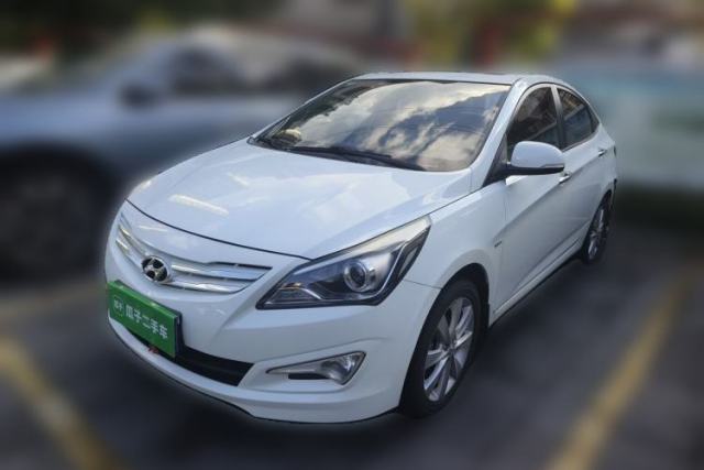 Used Hyundai Verna (older generation) 2014 1.6L Automatic Leading-Edge GLX