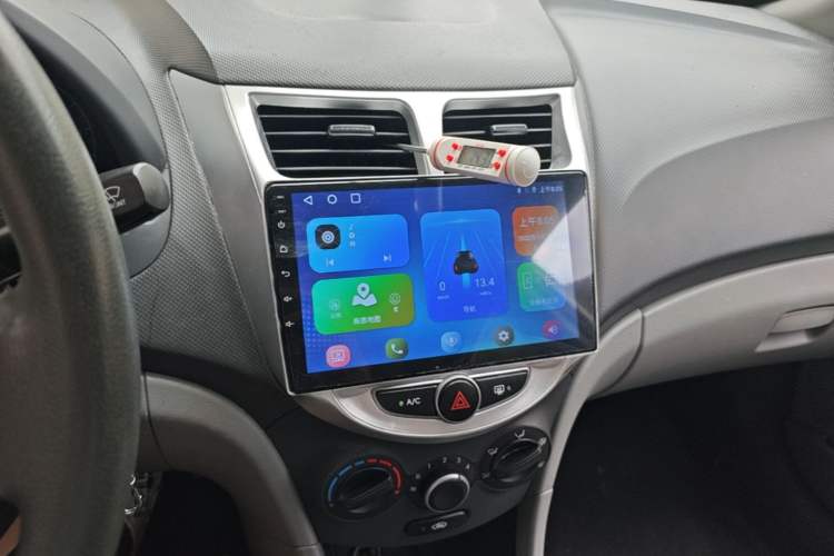 Used Hyundai Verna (older generation) 2014 1.4L Automatic Smart GLS Audio And AC Panel