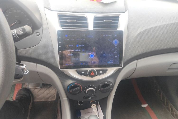 Used Hyundai Verna (older generation) 2014 1.4L Automatic Smart GLS Audio And AC Panel