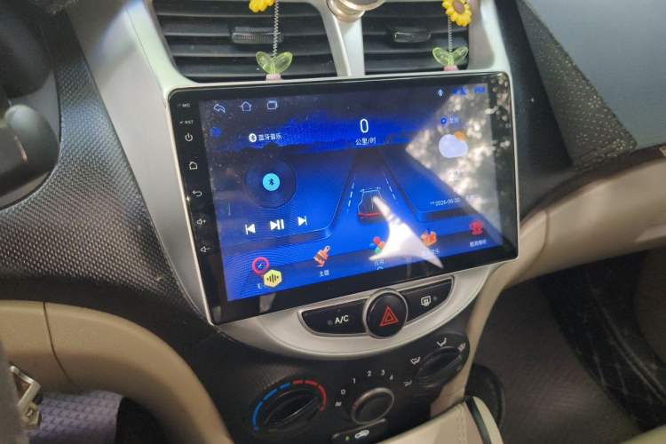 Used Hyundai Verna (older generation) 2014 1.4L Manual Smart GLS Trim Audio And AC Panel