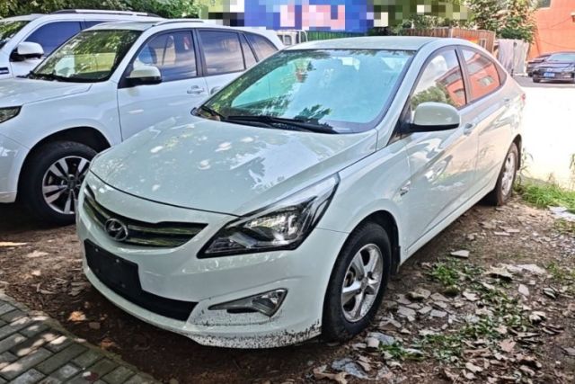 Ojetý Hyundai Verna (older generation) 2014 1.4L Manual Smart GLS Trim