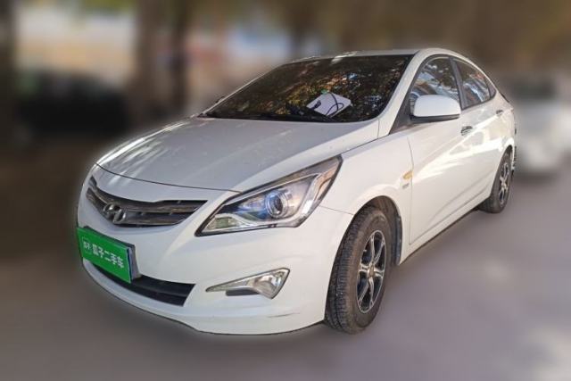 Used Hyundai Verna (older generation) 2014 1.4L Automatic Leading-Edge GLX