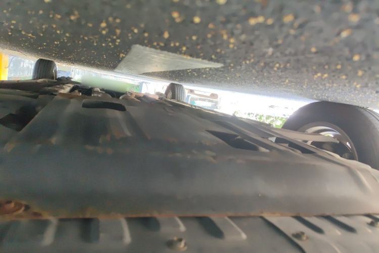 Used Hyundai Verna (older generation) 2014 1.4L Manual Top-Tier Model TOP Chassis Front