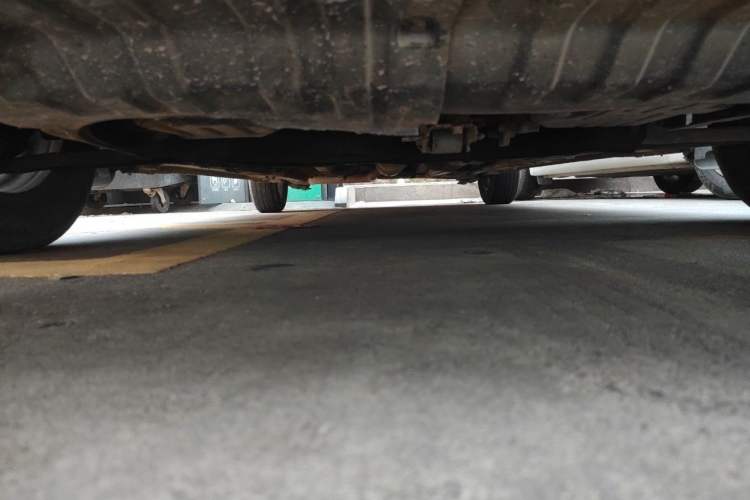 Used Hyundai Verna (older generation) 2014 1.4L Automatic Leading-Edge GLX Chassis Front