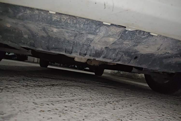 Used Hyundai Verna (older generation) 2014 1.4L Manual Smart GLS Trim Chassis Front